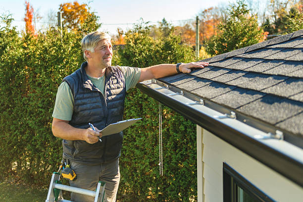 Professional Roofing technician working in Indio, CA